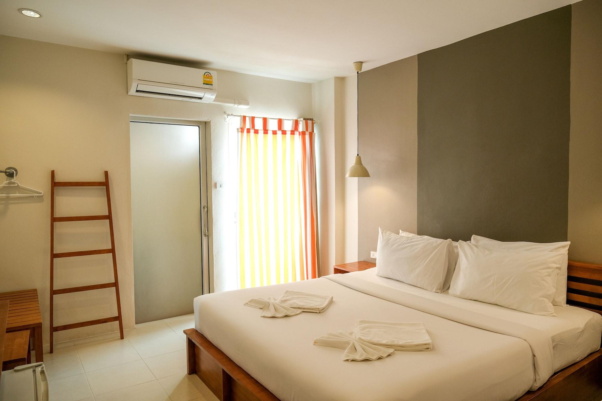 Hotel Krabi Pitta House Exterior foto